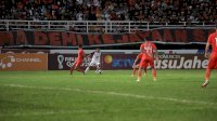 Galeri Pertandingan Perempat Final Piala Presiden 2022: PSM Makassar v Borneo FC